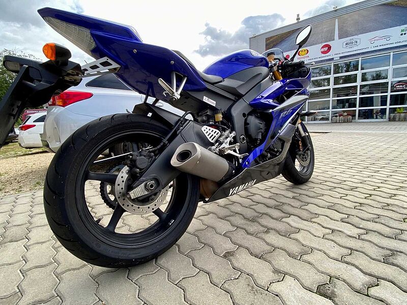 Yamaha R6 RJ11