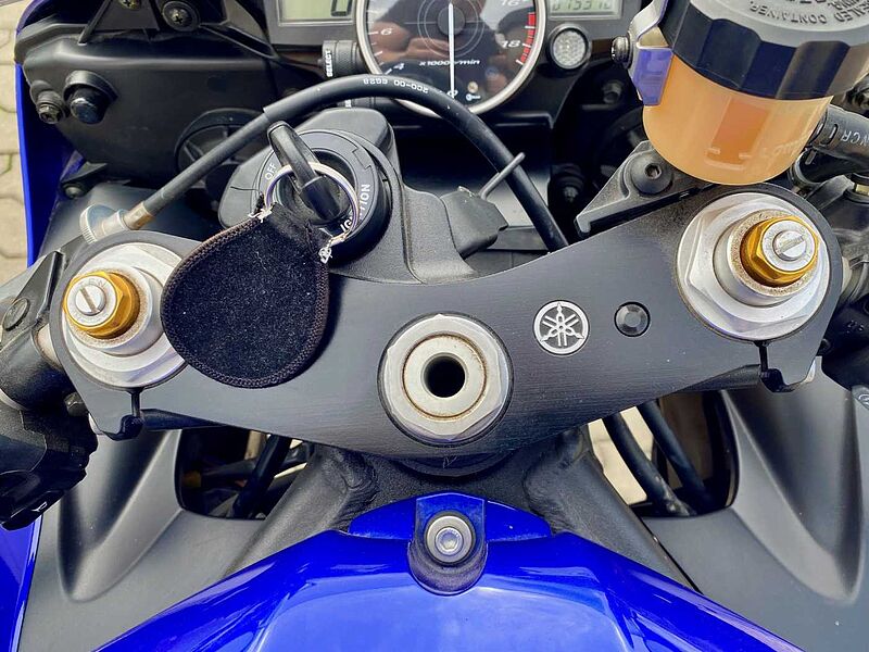 Yamaha R6 RJ11